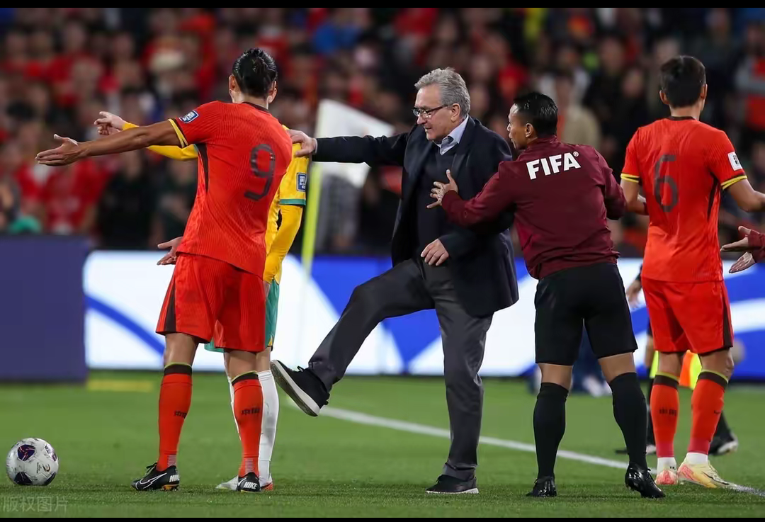 亚特兰大发布备战花絮，窗口期遗憾出局，意大利杯任务艰巨，临场指挥获称赞(意甲亚特兰大最新消息)-开云官网