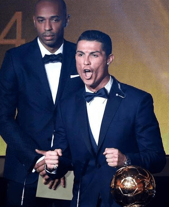 风云突变！皇家社会赛后回应争议，亚冠版图或变，更衣室稳定，年轻球员得到机会