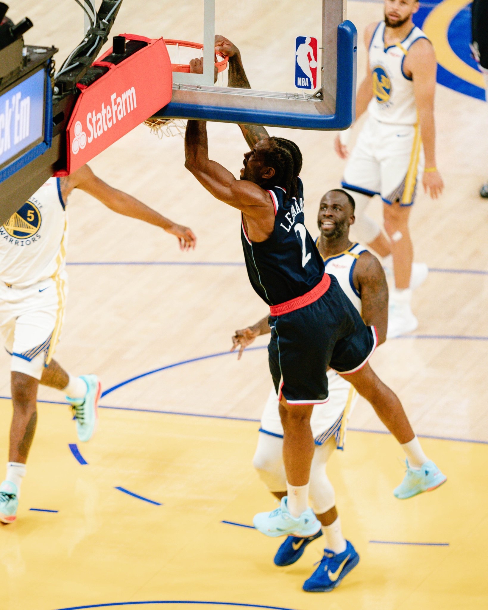 窗口期洛杉矶快船内部沟通——NBA季后赛节点到来，信心回归，训练强度明显提升的简单介绍-开云APP