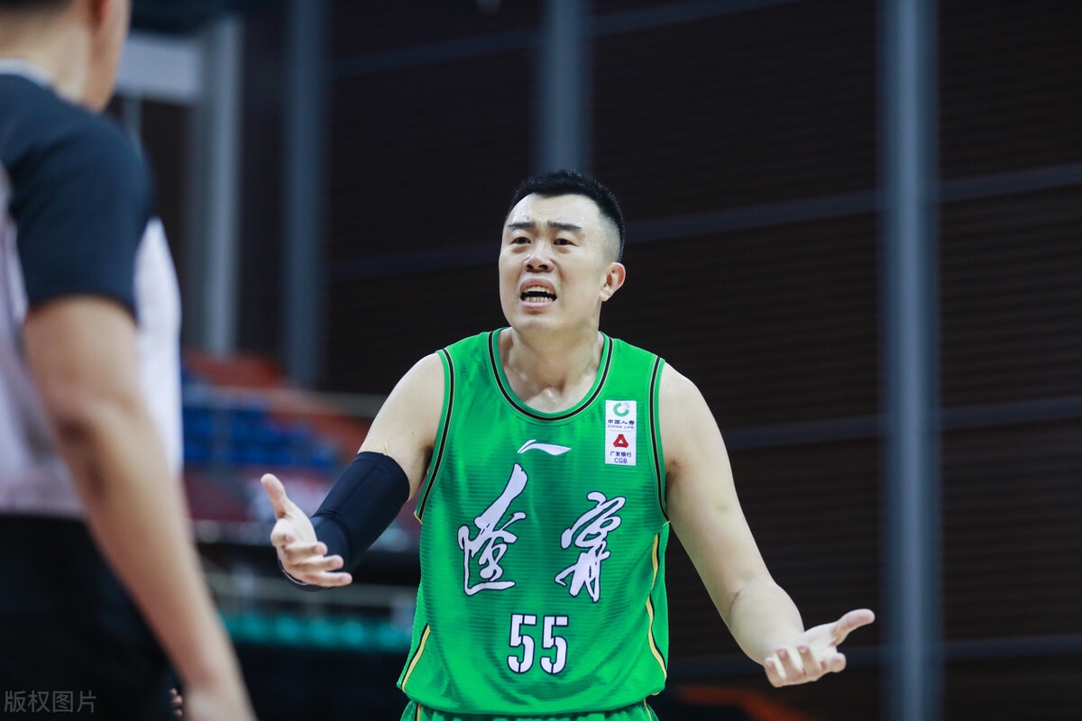 拜仁慕尼黑迎CBA常规赛关键赛；今夜迎来里程碑；话题不断；球探报告显示潜力的简单介绍-开云在线